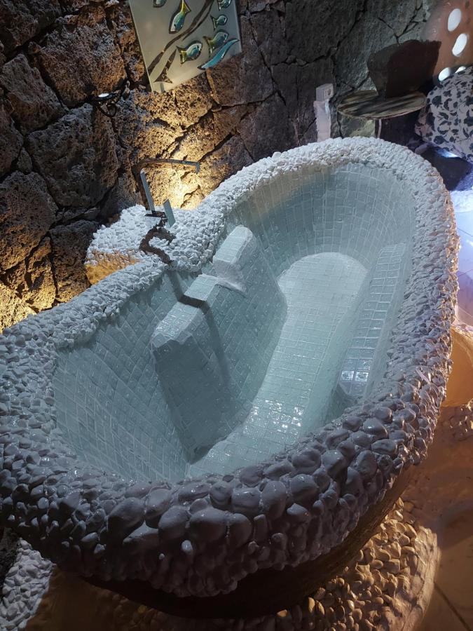 Aloelux Villa ! - Private Villa With Jacuzzi, Cinema ,Massage ,Wonderful View, Art Desing Villa Conil Exteriér fotografie
